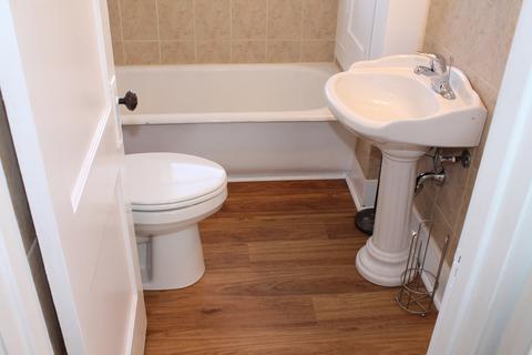 12 S Worth Ave, Elgin, IL 60123 photo 33
