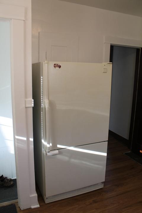 12 S Worth Ave, Elgin, IL 60123 photo 15