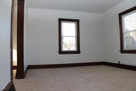 12 S Worth Ave, Elgin, IL 60123 photo 20