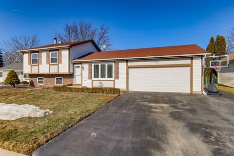 684 San Diego Pl, Bartlett, IL 60103 photo 2