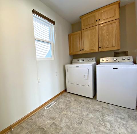 17918 Springbrook Cir, Union, IL 60180 photo 31