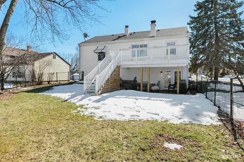 135 Sherman Ct, Bartlett, IL 60103 photo 19