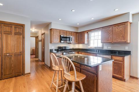 772 S River Rd, Naperville, IL 60540 photo 15