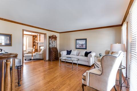 772 S River Rd, Naperville, IL 60540 photo 7