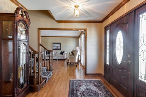 772 S River Rd, Naperville, IL 60540 photo 4
