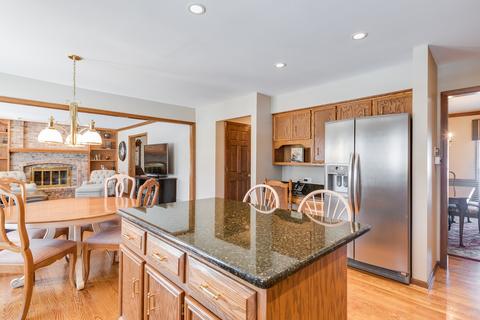 772 S River Rd, Naperville, IL 60540 photo 14