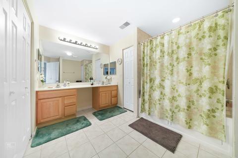 5230 Shotkoski Dr, Hoffman Estates, IL 60192 photo 16
