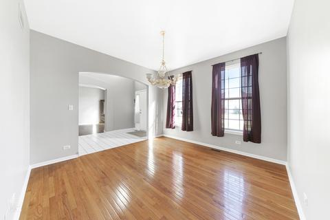 5230 Shotkoski Dr, Hoffman Estates, IL 60192 photo 4