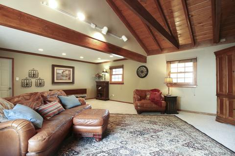 2 S037 Apache Dr, Wheaton, IL 60189 photo 14