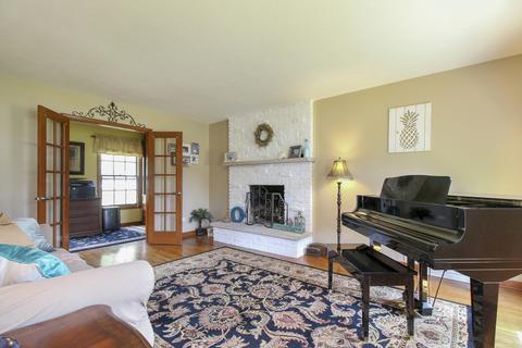 2 S037 Apache Dr, Wheaton, IL 60189 photo 6