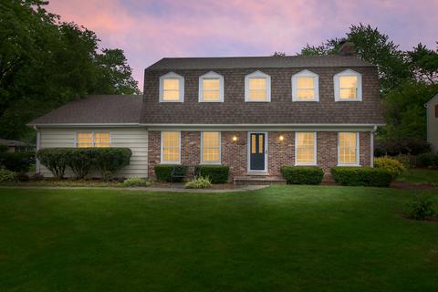 2 S037 Apache Dr, Wheaton, IL 60189 photo 1