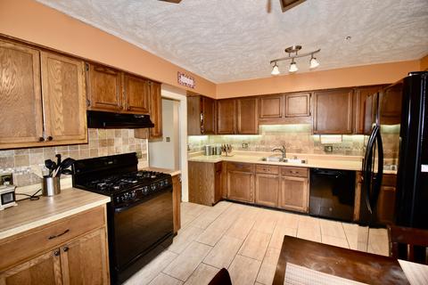 203 Belview Ave, Normal, IL 61761 photo 9