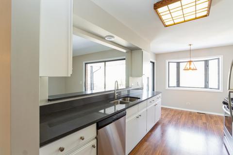 401 Walters Ln #2B, Itasca, IL 60143 photo 4