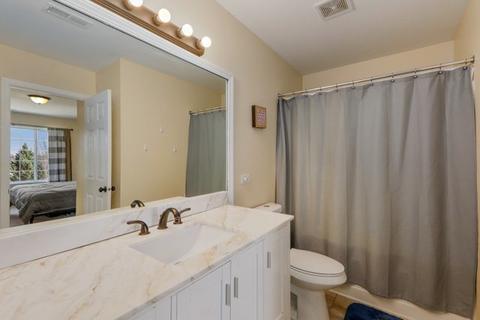 2524 Hatfield Ct, Elgin, IL 60123 photo 14