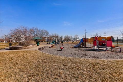 2524 Hatfield Ct, Elgin, IL 60123 photo 27