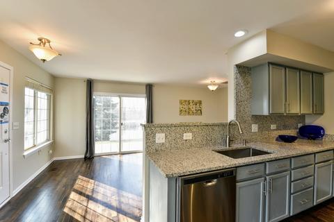 39068 Welsh Ln, Beach Park, IL 60083 photo 5