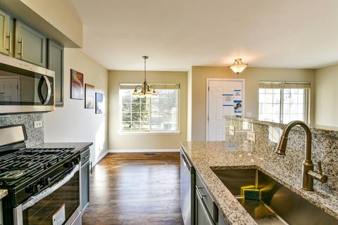 39068 Welsh Ln, Beach Park, IL 60083 photo 7