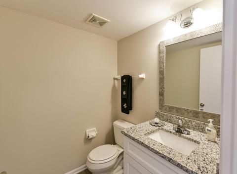 39068 Welsh Ln, Beach Park, IL 60083 photo 12