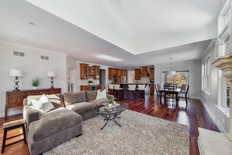103 Travers Ave, Wheaton, IL 60187 photo 8