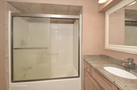 10150 N River Rd, Algonquin, IL 60102 photo 17
