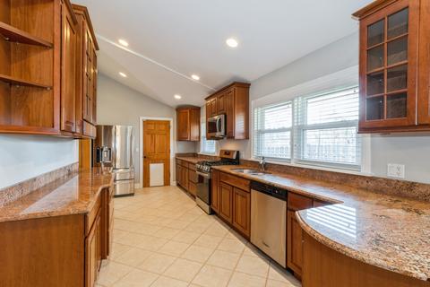 955 Glenview Rd, Glenview, IL 60025 photo 5
