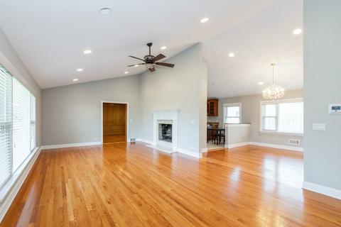 955 Glenview Rd, Glenview, IL 60025 photo 3
