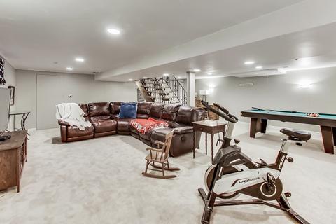 1615 Whittier Ln, Wheaton, IL 60189 photo 24