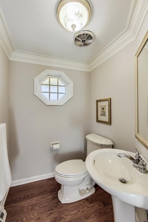 1615 Whittier Ln, Wheaton, IL 60189 photo 17