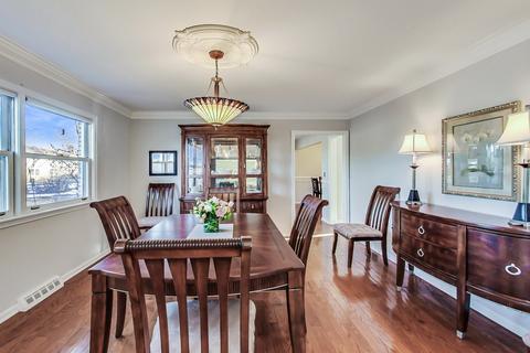 1615 Whittier Ln, Wheaton, IL 60189 photo 8