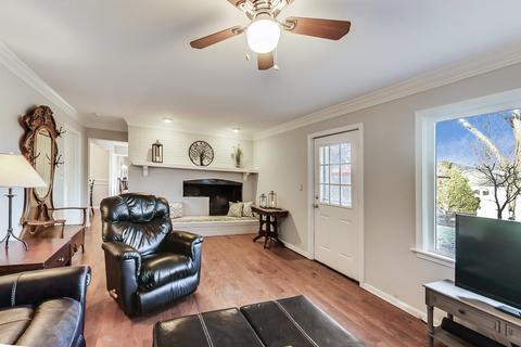 1615 Whittier Ln, Wheaton, IL 60189 photo 15