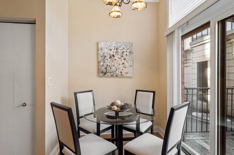 205 E 13th St, Chicago, IL 60605 photo 8