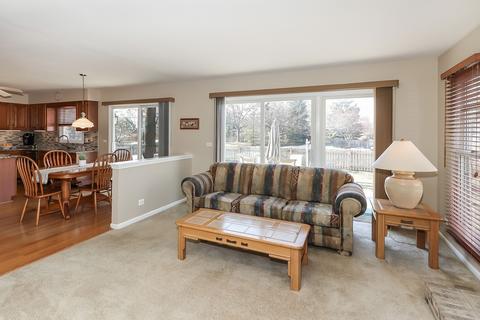 1373 Farmgate Rd, Bartlett, IL 60103 photo 10