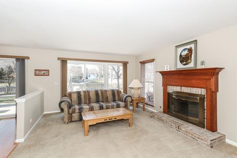 1373 Farmgate Rd, Bartlett, IL 60103 photo 9