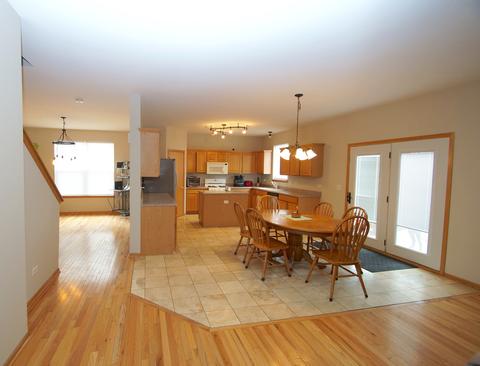 2213 Park Ridge Dr, Plainfield, IL 60586 photo 6