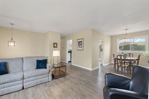 1006 E Lowden Ave, Wheaton, IL 60189 photo 4