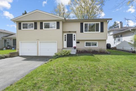1006 E Lowden Ave, Wheaton, IL 60189 photo 1