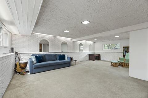 1006 E Lowden Ave, Wheaton, IL 60189 photo 12