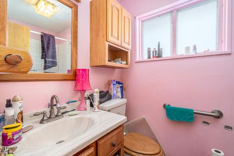 9018 Fairlane Dr, Bridgeview, IL 60455 photo 11