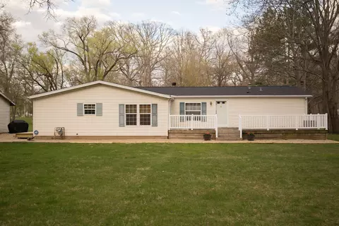 107 Downing Dr, Potomac, IL 61865 photo 1