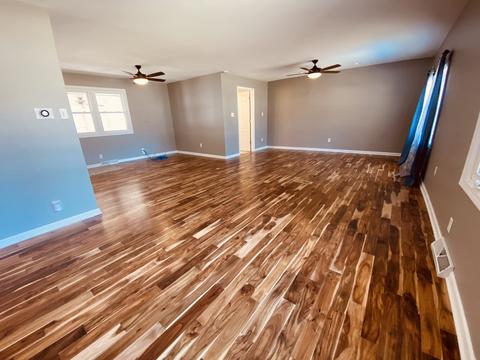 219 E William St, Dwight, IL 60420 photo 2