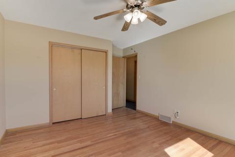 2004 E Lincoln St, Bloomington, IL 61701 photo 22