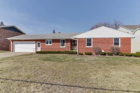 2004 E Lincoln St, Bloomington, IL 61701 photo 8