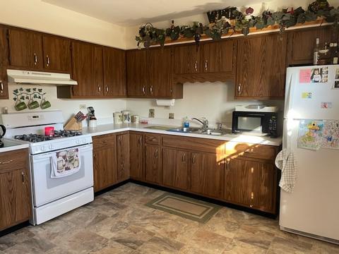 1401 Getzelman Dr, Elgin, IL 60123 photo 5