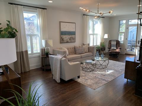 415 E Franklin Ave, Naperville, IL 60540 photo 5
