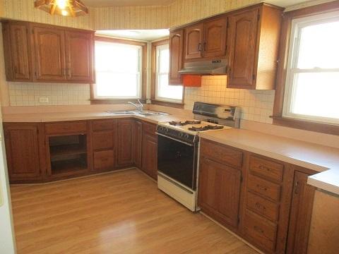 332 N Wolf Rd, Hillside, IL 60162 photo 6