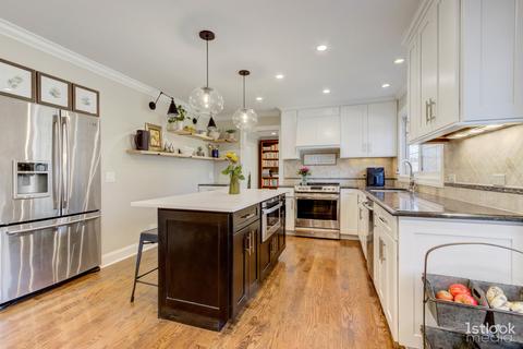 26 W130 Tomahawk Dr, Wheaton, IL 60189 photo 7