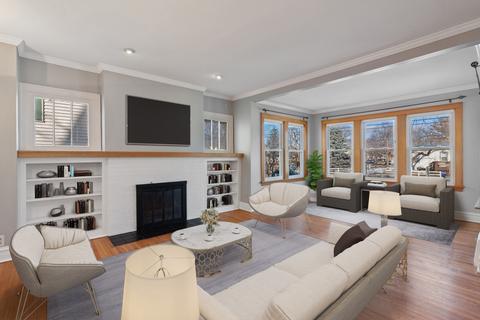 562 S 4th Ave, Des Plaines, IL 60016 photo 3