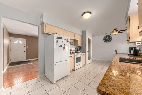 2906 Art Schultz Dr, Plainfield, IL 60586 photo 10
