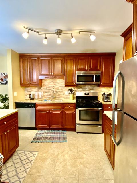 4650 Calvert Dr #B-2, Rolling Meadows, IL 60008 photo 6