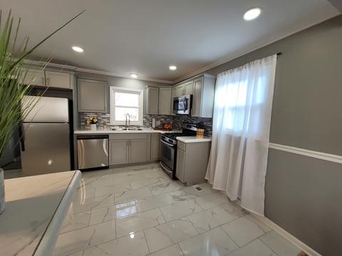 530 Webster Cir, Kankakee, IL 60901 photo 4